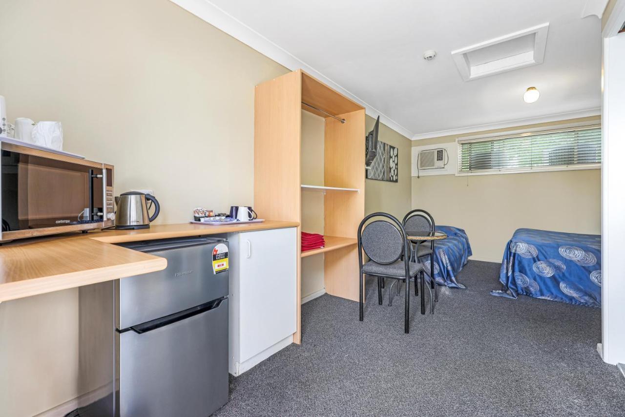 Tamworth Lodge Motel Extérieur photo