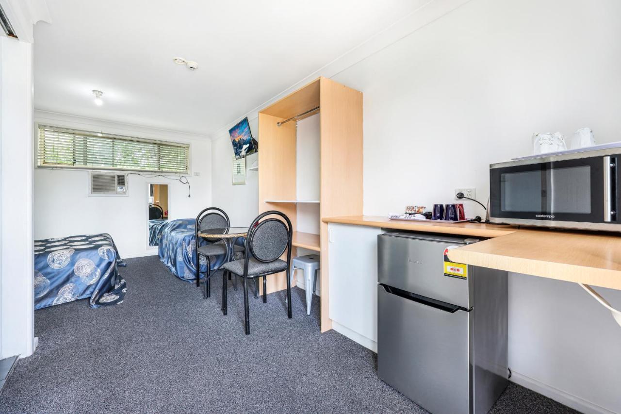 Tamworth Lodge Motel Extérieur photo